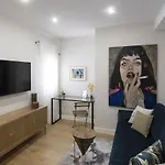 Beautiful Blue Triana Apartment